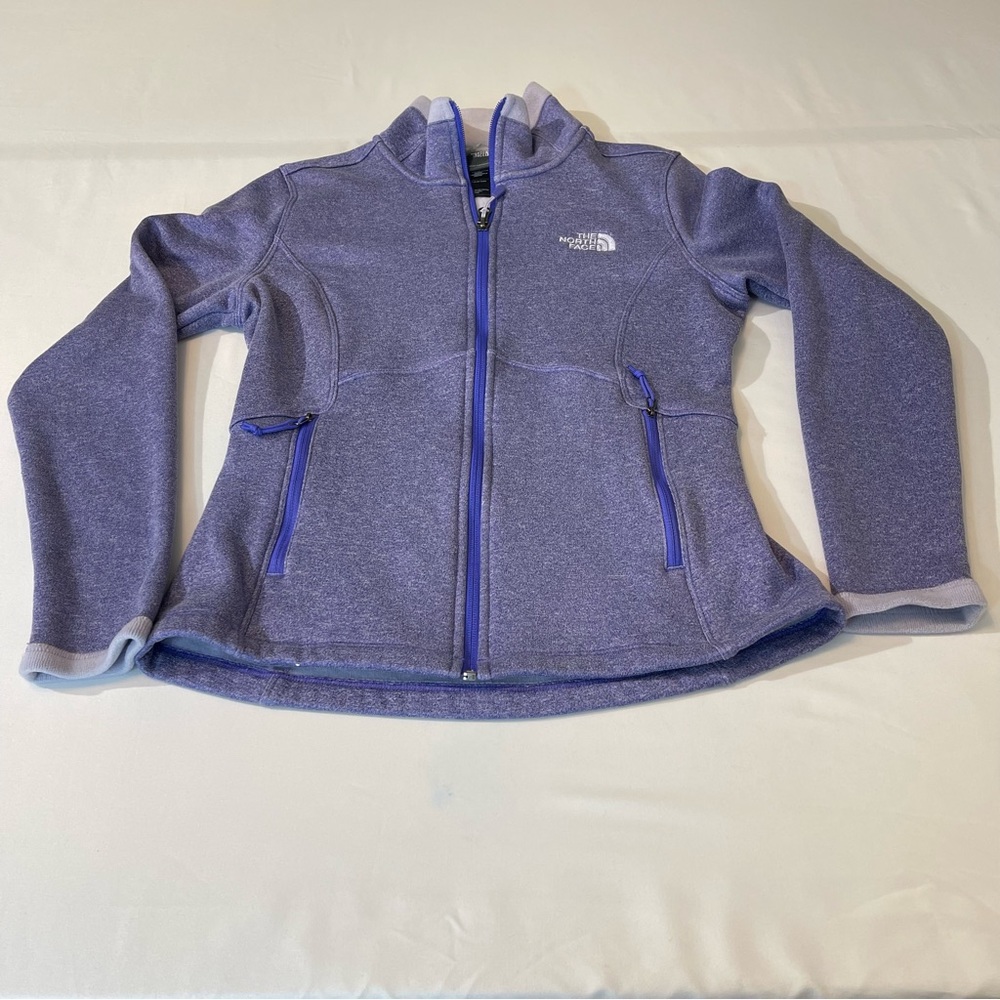 North Face, Women’s Small P, zippered, good condition, Preowned